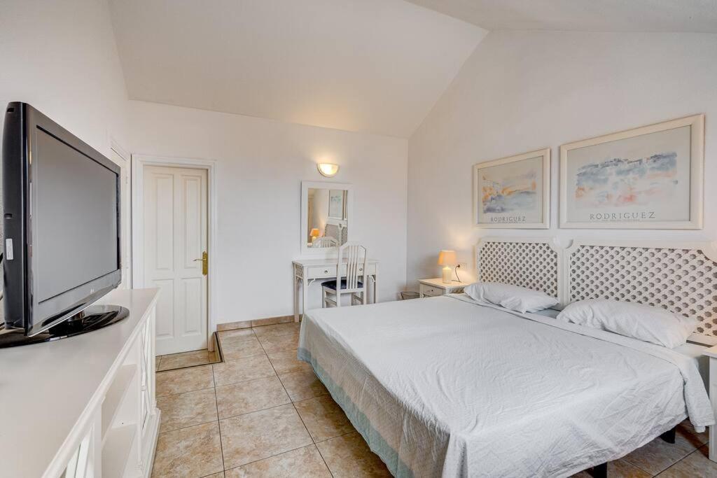 Royal Garden - 2 Bedroom プラヤ・デ・ラス・アメリカス エクステリア 写真
